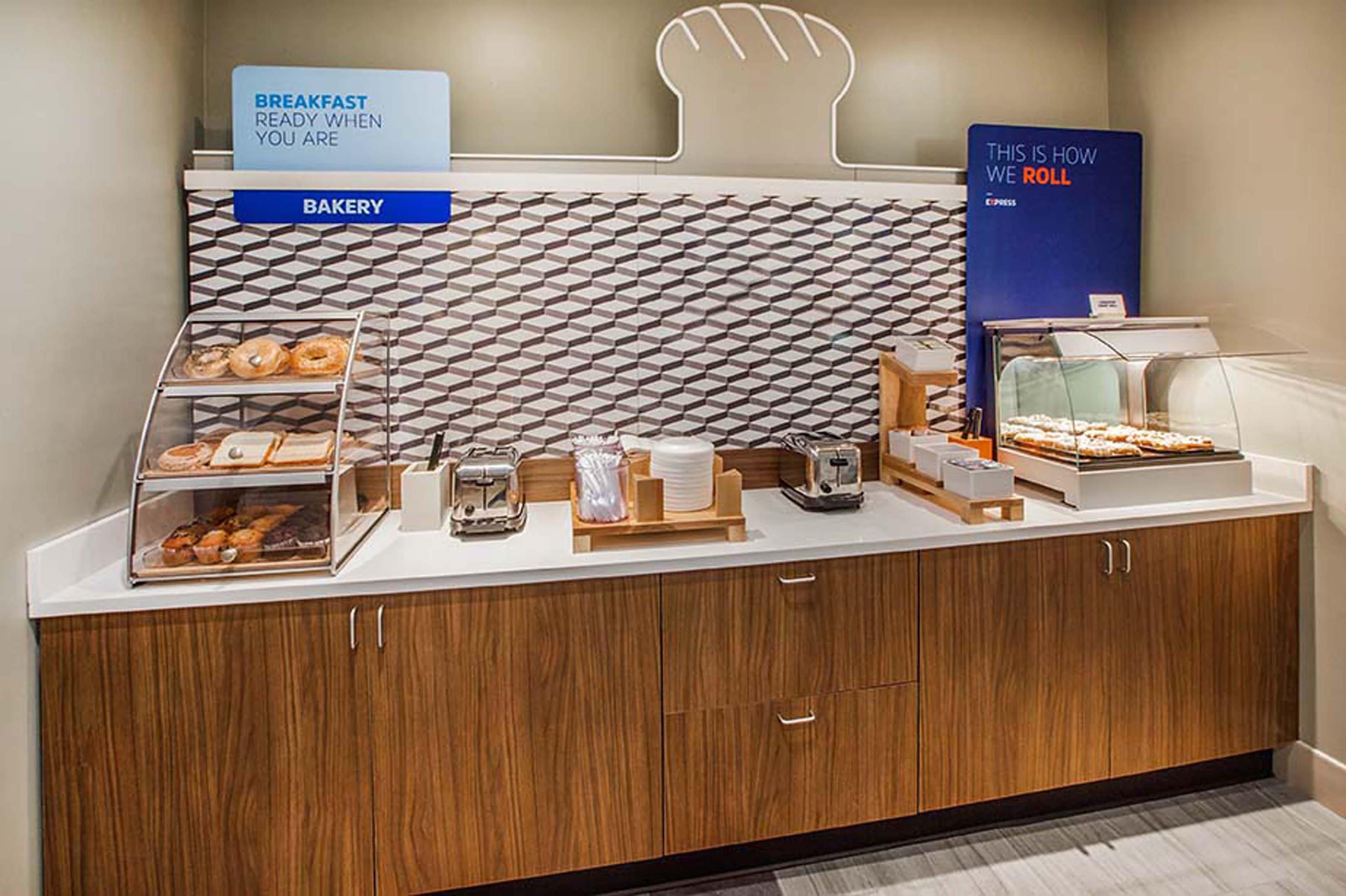 Holiday Inn Express & Suites Lebanon-Nashville Area By Ihg Extérieur photo