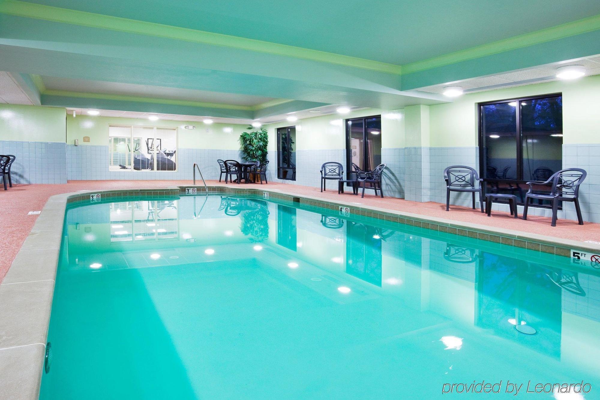 Holiday Inn Express & Suites Lebanon-Nashville Area By Ihg Facilités photo